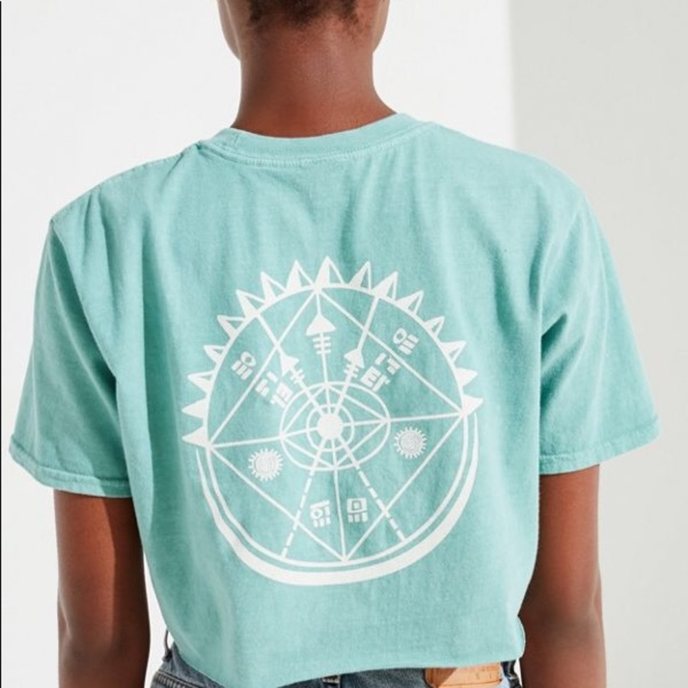 NWT urban crop top